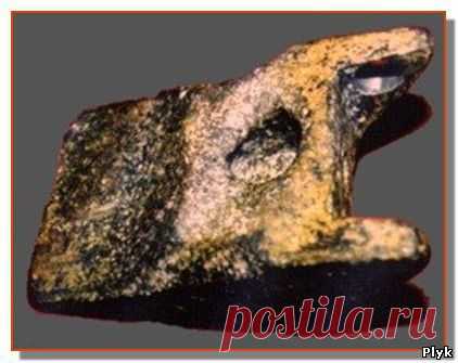 Древние артефакты: топорик из Аюда | Запретная археология | Плюк - Блог о паранормальном и мистическом - Ку!