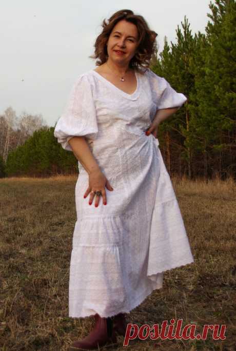 Белое платье из шитья - как добиться стройнящего эффекта? | Время шить | Яндекс Дзен