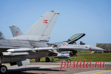 Корреспондент немецкой газеты уточнил сроки передачи Данией F-16 на Украину