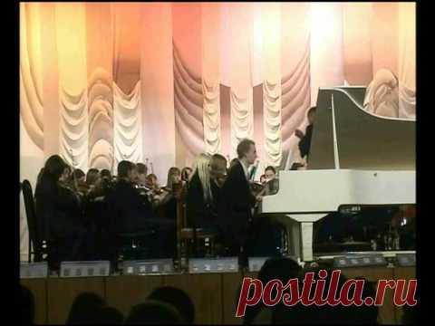 Second Concerto for piano and orchestra in 3 movements by composer Vladimir Sidorov (opus 100, 2004). 2. Andante. Symphony Orchestra of Magnitogorsk conservatoire under Renat Jiganshin, soloist Vasiliy Karpov (piano). 2006.