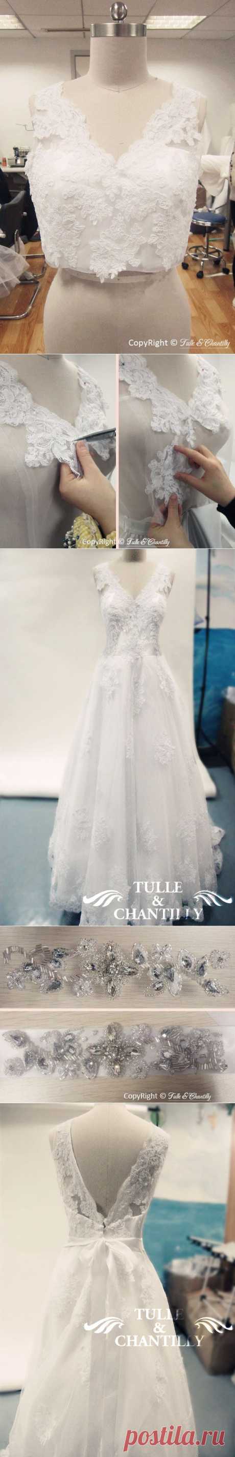 {Process Show Time} Vintage Lace Wedding Dress With Pretty Beaded Sash | TulleandChantilly.com