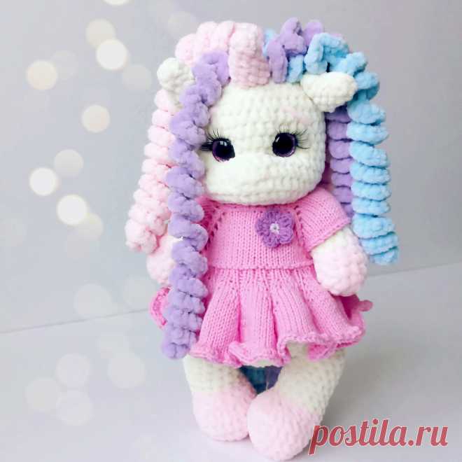 PDF Единорожка "Зефирка" крючком. FREE crochet pattern; Аmigurumi animal patterns. Амигуруми схемы и описания на русском. Вязаные игрушки и поделки своими руками #amimore - плюшевый единорог, большая единорожка из плюшевой пряжи.