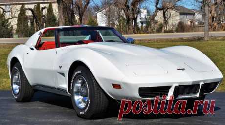 1977 Chevrolet Corvette C3 / Только машины