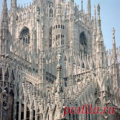 Миланский собор Санта-Мария-Нашенте (Duomo) / Удивительное искусство