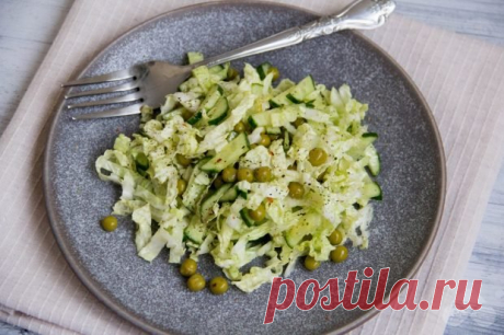 Салат из пекинской капусты, огурцами и горошком – простой и вкусный рецепт с фото (пошагово)