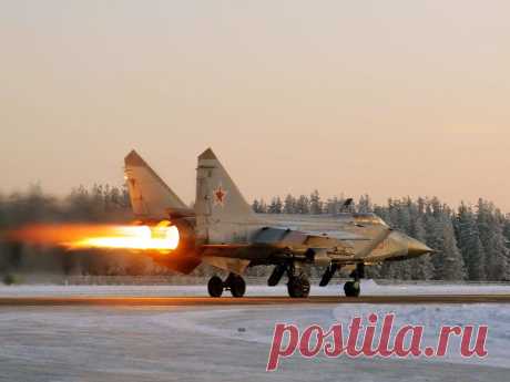 Россия создаст в Арктике гигантскую базу для МиГ-31 | WorldCity