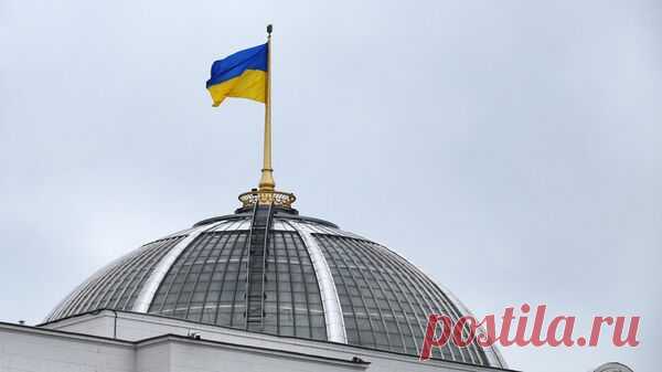 На Украине могут запустить процедуру блокировки счетов уклонистов