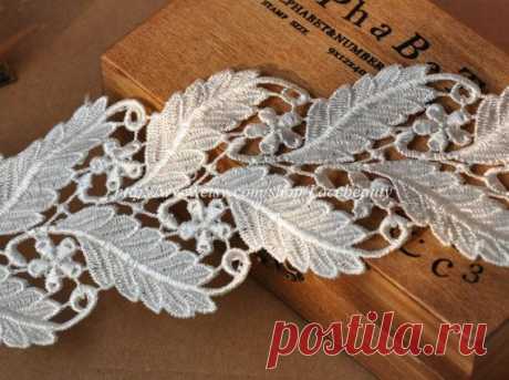 1 pair Venice Lace Appliques Ivory Floral Embroidered Patches For Wedding Supplies Bridal Hair Flower Headpiece - MommyGrid.com