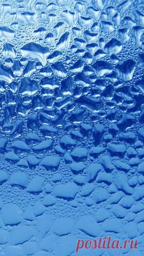 Blue Waterdrops iPhone Wallpaper HD