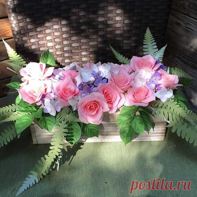 Just made this arrangement and another dozen pink roses and traded the tree guy for some serious work on our enormous oak out front. Good thing his girlfriend's birthday is next week! ;) #paperflower #paperbouquet #papercraft #paperarrangement #visualmerchandising #pink #roses