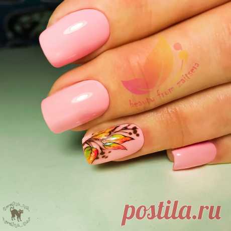 Осенний маникюр с рисунком в розовом цвете на длинные ногти. Смотрите «Осенний маникюр с рисунком в розовом цвете на длинные ногти» от Светлана.