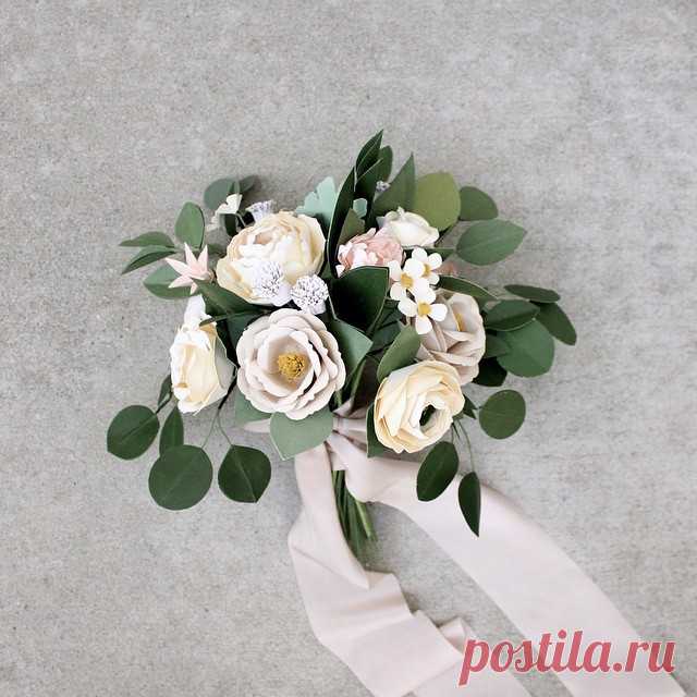Paper flower bridal bouquet all handmade with @silkandwillow ribbon! What do you think? #handmadebysarakim #letsmakeflowers