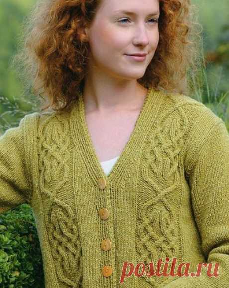 Signild by Elsebeth Lavold - The Knitter, Issue 76; Viking Knits &amp; Ancient Ornaments