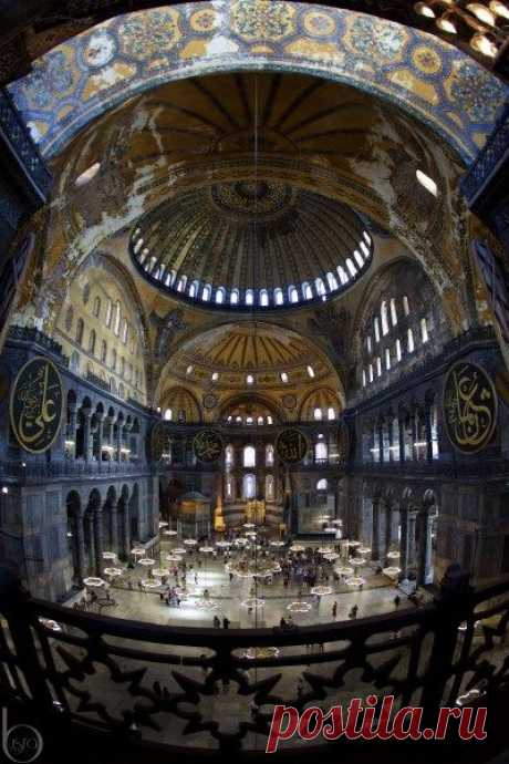 Hagia Sophia (Ayasofya), Istanbul, Turkey,  
Flickr  |  Pinterest • Всемирный каталог идей