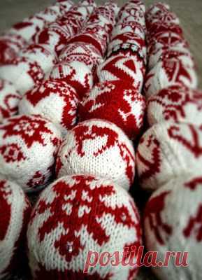 Милые сердцу штучки: Вязание на спицах: "55 Christmas Balls" (55 рождественских шаров)
