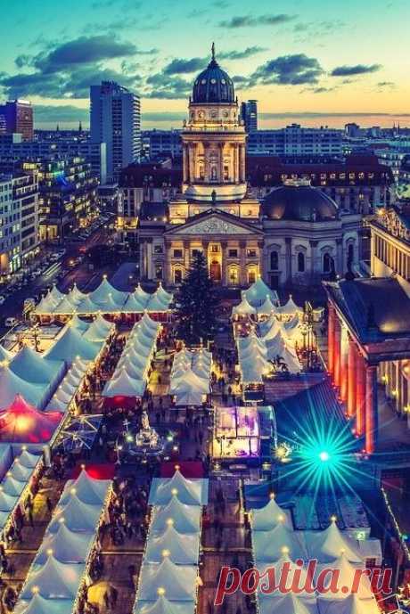 Christmas markets in Berlin, Germany.   |   Pinterest • Всемирный каталог идей