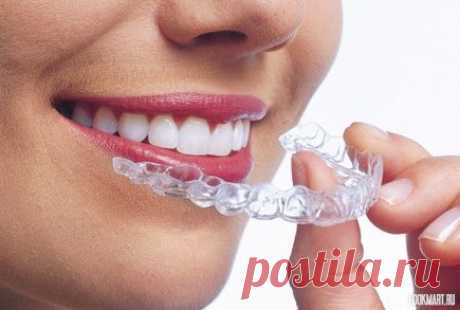 Пародонтоз (альвеолярная пиорея) — деструктивные изменения в связочном аппарате зуба, альвеоле и цементе корня, причиной которых являются нервно-дистрофические процессы, часто сопровождающиеся активным воспалением десен (гингивит) с возникновением зубо-десенных карманов, гноетечением, расшатыванием зубов, атрофией альвеолярного отростка.