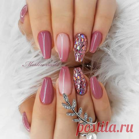 30 SEXY NAIL ART DESIGN 2019 Double Tap If You Like This New Design! . Pretty Natural Nails White Nails Design Sparkly Pink Nails Light Pink Glitter Nails Maroon Gold Nails Pink Nails With Glitters Glitter White Nails Pink And White Nails Barbie Pink Nails Black And White Nails Grey Nails Design Classic Red Nails Red Sparkly Nails Nail Flower Desi