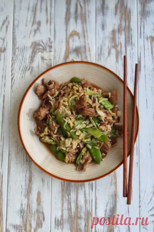 Стир-фрай из говядины, риса и пекинской капусты — Мой кулинарный дневник