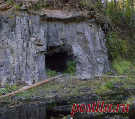 Кашкулакская пещера признана одним из самых страшных мест планеты. Хакасия, Россия