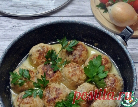 Куриные шарики с грибами и капустой – кулинарный рецепт