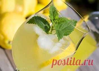 Лимонный коктейль с шампанским ❤️ Рецепт от Zakaz.ua