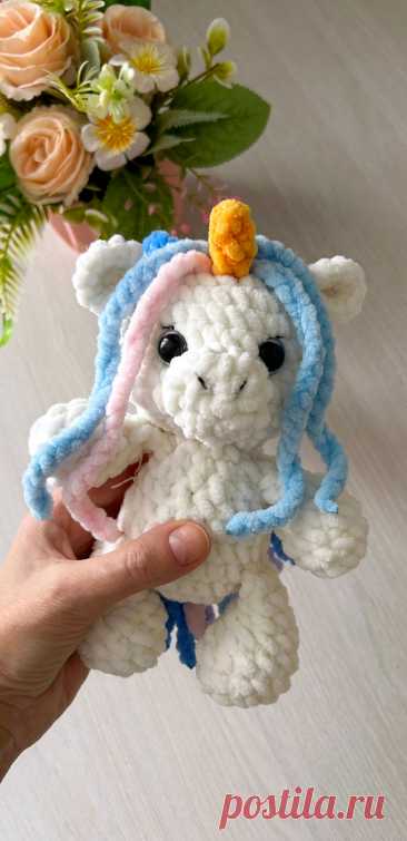 PDF Единорожка Маргошка крючком. FREE crochet pattern; Аmigurumi toy patterns. Амигуруми схемы и описания на русском. Вязаные игрушки и поделки своими руками #amimore - плюшевый единорог, единорожка из плюшевой пряжи.