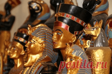 Шоппинг в Египте | Журнал "JK" Джей Кей Совершая шоппинг в Египте, нужно обратить внимание на изделия из золота и камня. Магазин «Сак-эль-Саха», находящийся в Хан-аль-Халили считается самым