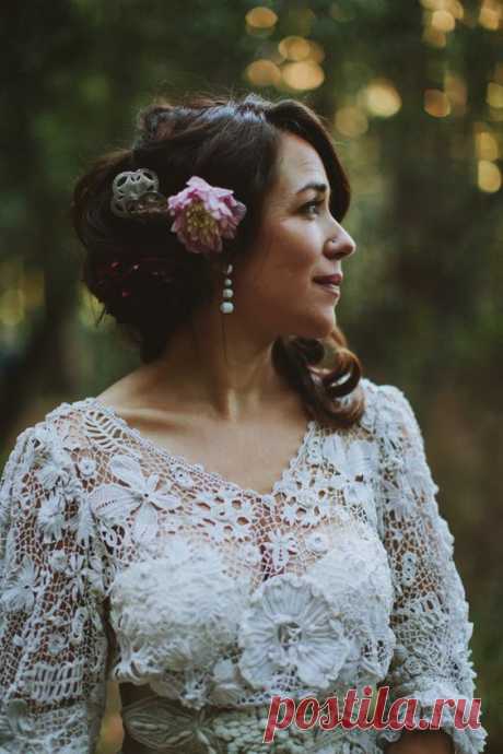 A Vintage Edwardian Crochet Dress For A Californian Wedding in the Woods
