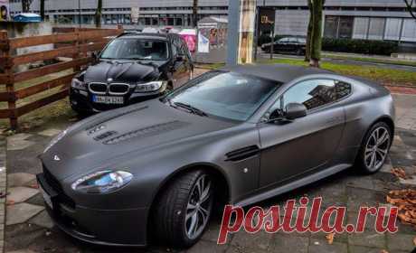 Aston Martin V12 Vantage / Только машины