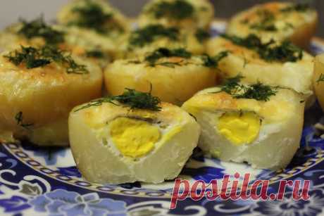 Картофель, запеченный с перепелиными яйцами - Леди Mail.Ru