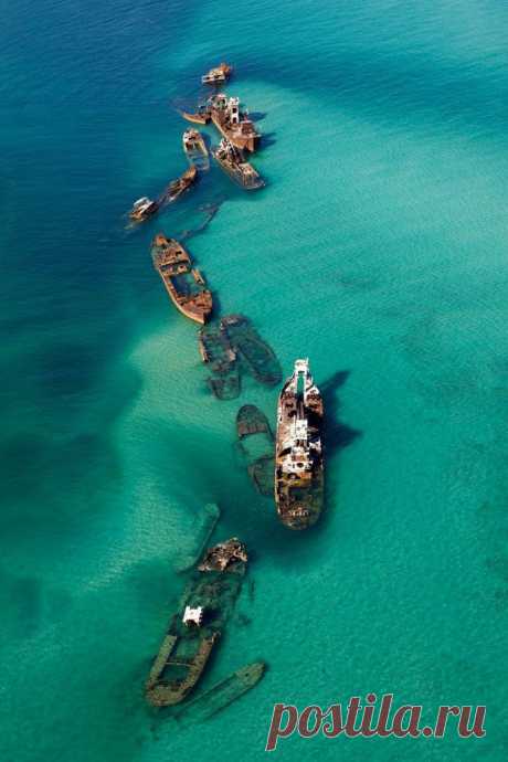 Обломки кораблей на отмели, Карибское море