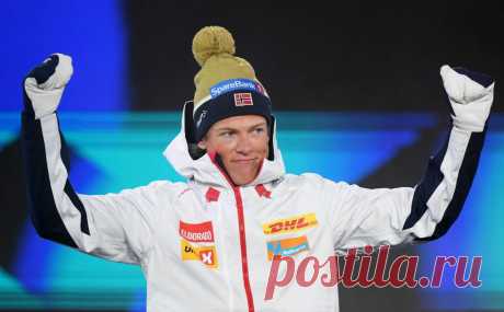 Пятикратный олимпийский чемпион Клебо снялся с «Тур де Ски» из-за гриппа. Норвежский лыжник заявил, что несколько дней лежал в постели с высокой температурой и пока не готов к гонкам. «Тур де Ски» пройдет с 30 декабря по 7 января в Италии и Швейцарии. Клебо выиграл две последние многодневки