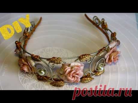 Flower Tiara with polymer clay roses and gold leaf. Diy headband crown. Wedding hair jewelry