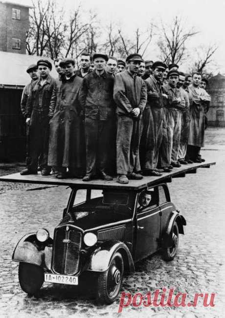 Рекламная кампания автомобиля DKW, 1935