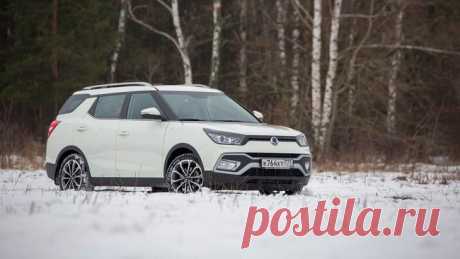 Экспат: тест-драйв SsangYong XLV Знакомимся с новинкой российского рынка: компактным, но при этом довольно вместительным, а также весьма неординарным кроссовером из Южной Кореи SsangYong XLV.Изначально модель анонсировалась как Ssang...