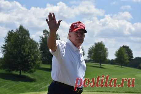 Стало известно о планах Трампа явиться в тюрьму в Джорджии. Экс-президент США Дональд Трамп 24 августа планирует явиться в тюрьму в штате Джорджия на фоне предъявленных ему ранее обвинений о вмешательстве в выборы. Об этом сообщает телеканал CNN со ссылкой на источники. Как подчеркивается, этот день был выбран в рамках переговоров с офисом окружного прокурора.
