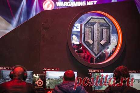 Депутат допустил блокировку игры World of Tanks в России. Популярная компьютерная online-игра World of Tanks может быть заблокирована в России, указал заместитель председателя комитета Госдумы по информполитике Антон Горелкин. Он объяснил, что компания попадает под действие принятого законопроекта об информационных ресурсах, предлагающих оказание помощи противнику