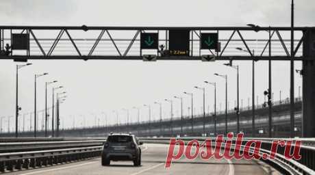 Движение автотранспорта по Крымскому мосту возобновлено. Движение автотранспорта по Крымскому мосту возобновили. Читать далее