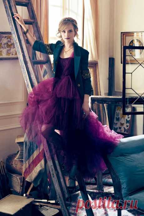 Эмма Уотсон (Emma Watson) в фотосессии Нормана Джина Роя (Norman Jean Roy) для журнала Teen Vogue (июнь 2009)