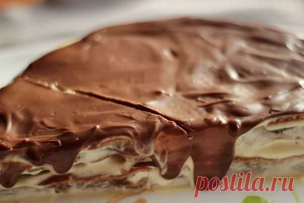 Шоколадный торт со сметанным кремом / Удивительная еда!