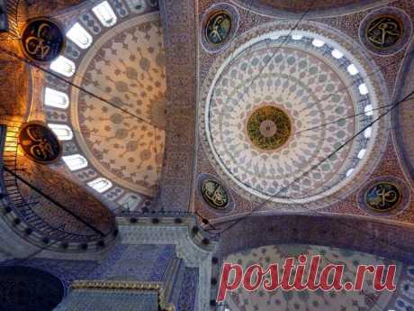 Голубая мечеть, Стамбул, Турция  |  Чудеса исламской архитектуры / Туристический спутник