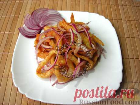 Рецепт: Салат из кальмаров, с оригинальной заправкой на RussianFood.com