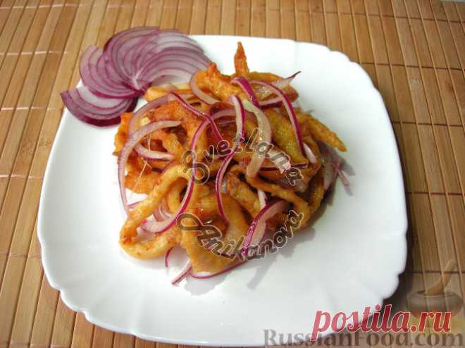 Рецепт: Салат из кальмаров, с оригинальной заправкой на RussianFood.com