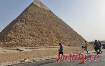 Около 600 человек заявились для участия в забеге One Run недалеко от египетских пирамид. Мероприятие прошло в Каире на территории музейного комплекса &quot;Пирамиды Гизы&quot;