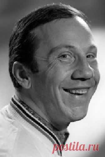 КРАМАРОВ САВЕЛИЙ, советский и американский актёр театра и кино, Заслуженный артист РСФСР. 1934-1995