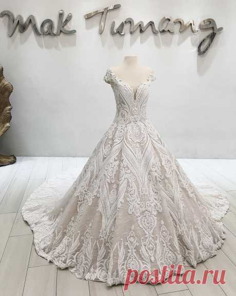 maktumangJesu #maktumang #couture #bride #wedding #gown #hautecouture #fashion #design