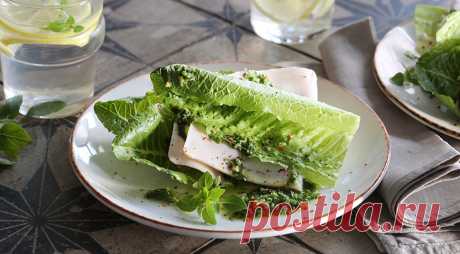 «Сэндвич» с ветчиной из индейки в салатных листьях, пошаговый рецепт с фото