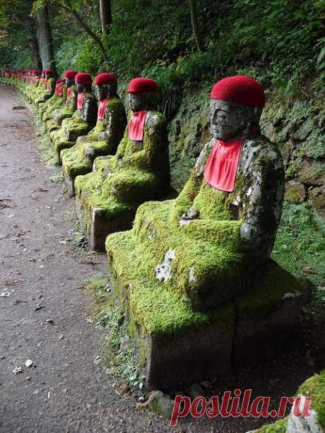 Jizo protector statues, Kanmangafuchi Abyss in Japan. | Denise Duong art