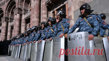 МВД Армении: в Ереване задержаны 48 участников акций протеста. Полиция задержала в Ереване 48 участников акций протеста. Читать далее